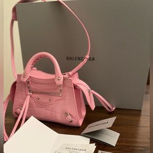Balenciaga handbag- neo mini, crocodile embossed in Pink. Like new